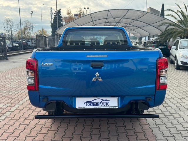 MITSUBISHI L200 usata, con Alzacristalli elettrici