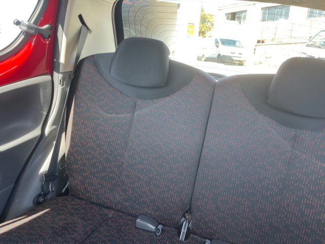 PEUGEOT 107 usata 13