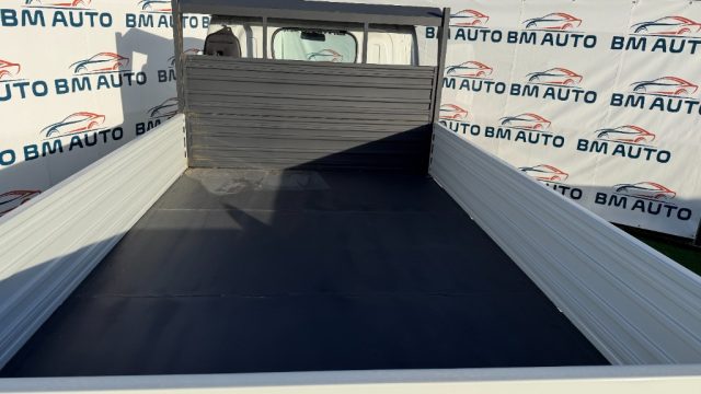 NISSAN Cabstar usata 11