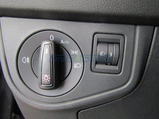 VOLKSWAGEN Polo usata, con Sedile posteriore sdoppiato