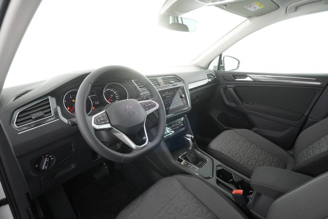 VOLKSWAGEN Tiguan usata 1