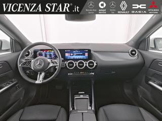 MERCEDES-BENZ GLA 200 usata, con Alzacristalli elettrici