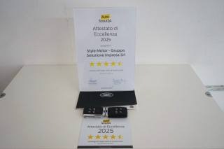 LAND ROVER Discovery Sport usata, con Fari LED