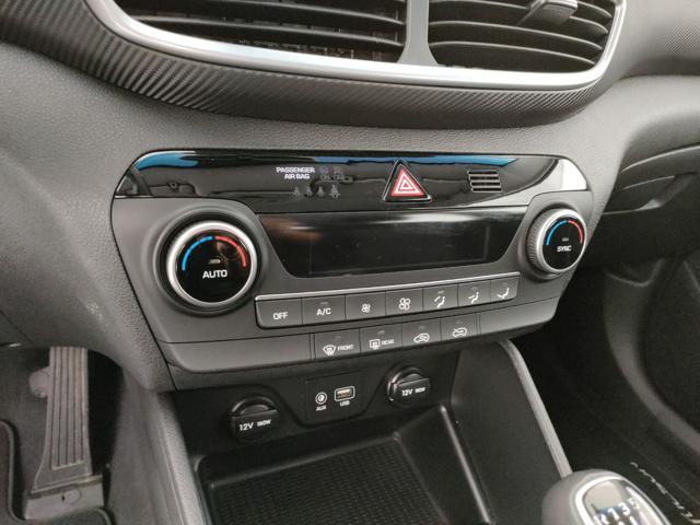 HYUNDAI Tucson usata, con Gancio traino