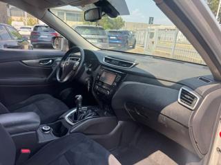 NISSAN X-Trail usata, con Controllo automatico clima