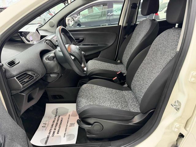 LANCIA Ypsilon usata, con Chiusura centralizzata