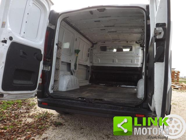 OPEL Vivaro usata 52
