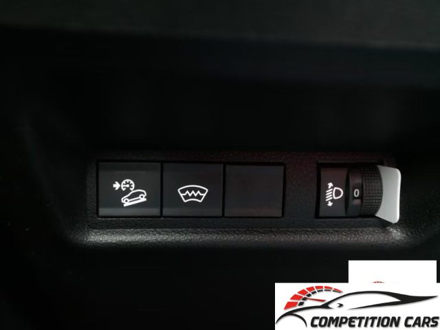 JEEP Avenger usata, con Telecamera per parcheggio assistito