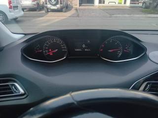 PEUGEOT 308 usata, con Sistema di navigazione