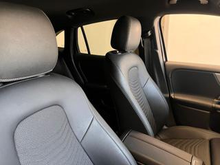 MERCEDES-BENZ GLA 180 usata, con Cerchi in lega