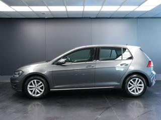 VOLKSWAGEN Golf usata, con Autoradio