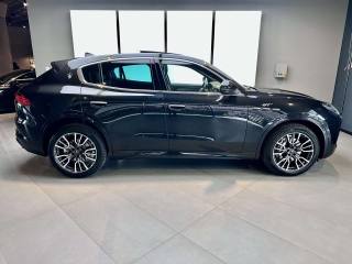 MASERATI Grecale usata, con Alzacristalli elettrici