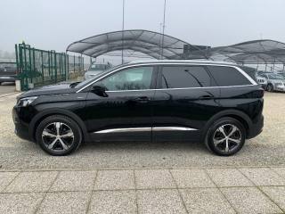 PEUGEOT 5008 usata, con Cerchi in lega