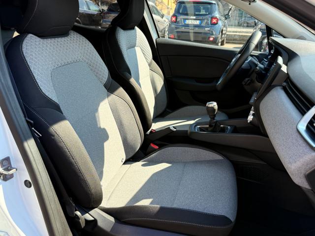 MITSUBISHI Colt usata, con Autoradio