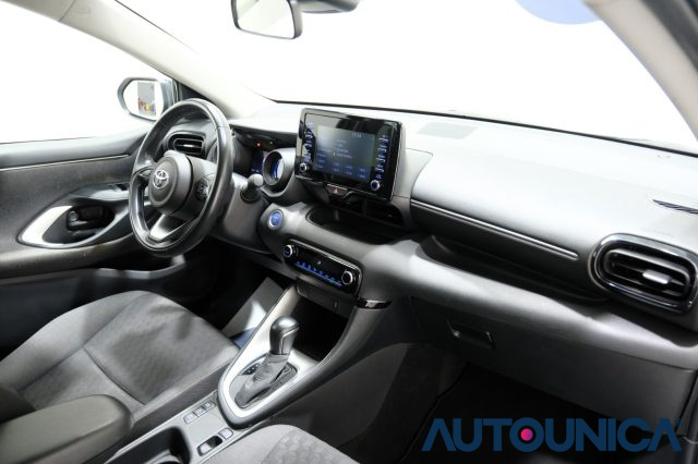 TOYOTA Yaris usata 53
