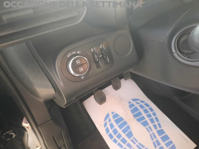 OPEL Combo usata, con Bracciolo