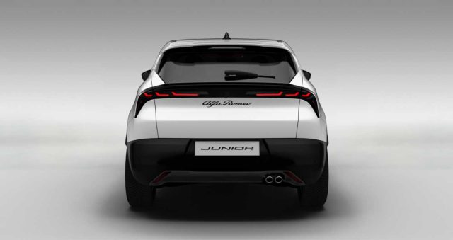 ALFA ROMEO Junior usata, con Autoradio