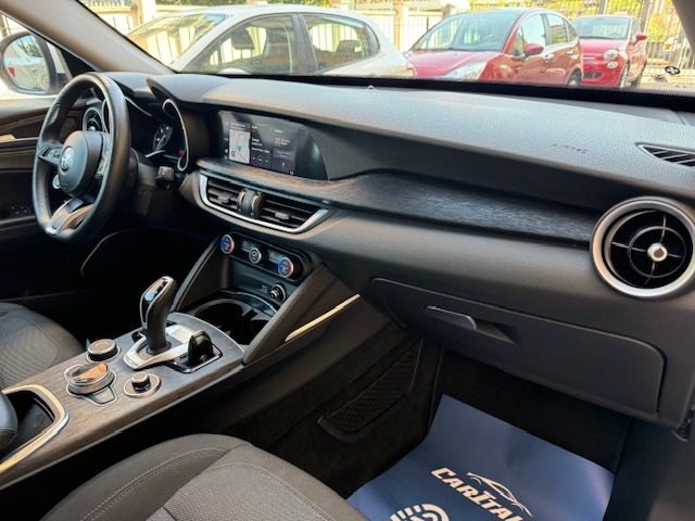ALFA ROMEO Stelvio usata, con Chiusura centralizzata