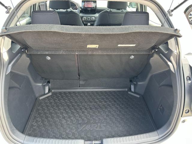 TOYOTA Yaris usata, con Fendinebbia