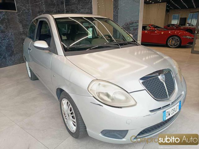 LANCIA Ypsilon usata, con Airbag Passeggero