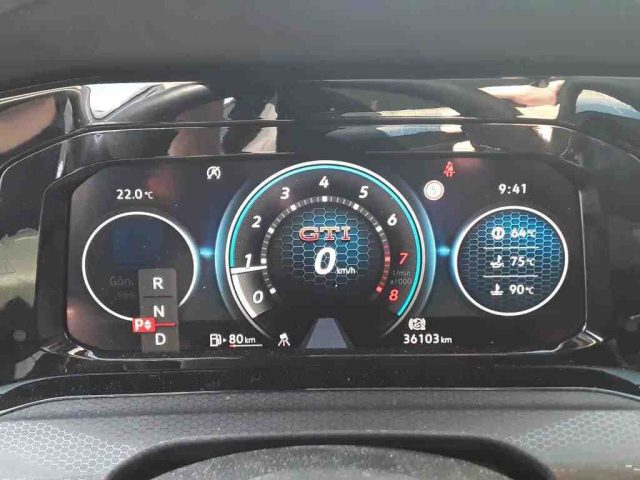 VOLKSWAGEN Golf usata, con Boardcomputer