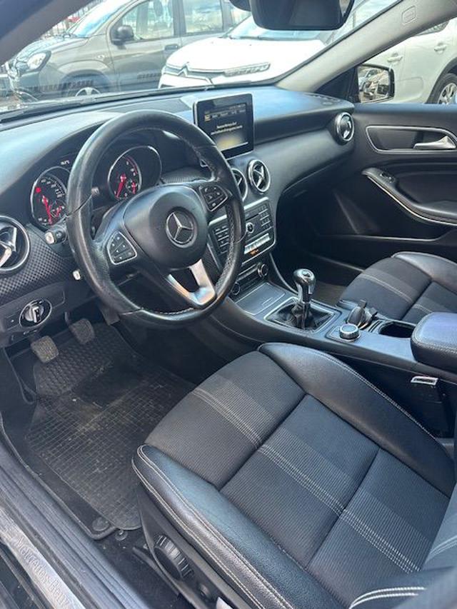 MERCEDES-BENZ A 180 usata, con Controllo trazione
