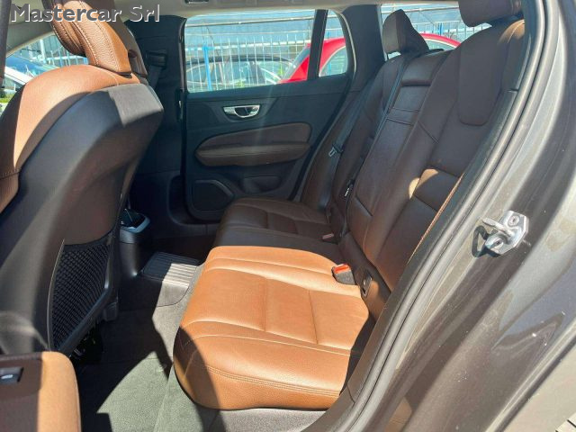 VOLVO V60 usata, con Regolazione elettrica sedili