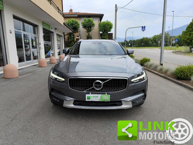 VOLVO V90 Cross Country usata, con Airbag