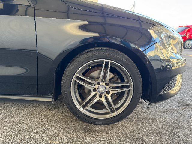 MERCEDES-BENZ A 180 usata, con Bracciolo