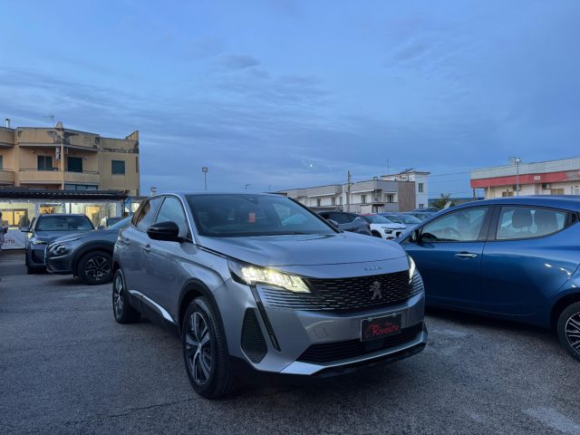 PEUGEOT 3008 usata, con Airbag