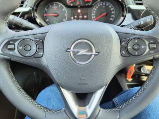 OPEL Corsa usata, con Autoradio digitale