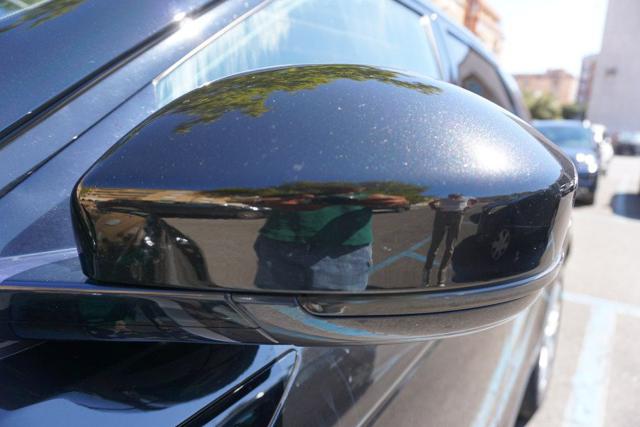 LAND ROVER Range Rover Evoque usata, con Bracciolo