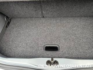 VOLKSWAGEN up! usata, con Fendinebbia