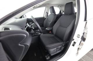 TOYOTA Yaris usata 2