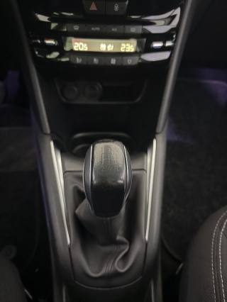 PEUGEOT 208 usata 15