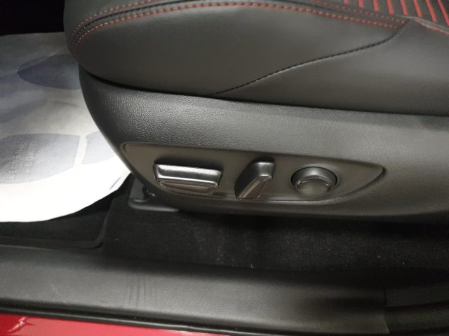 SUZUKI Across usata, con Sistema di navigazione