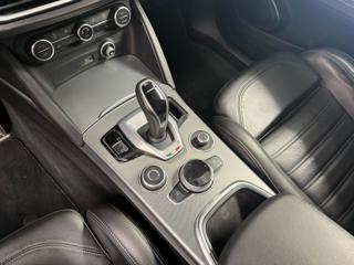 ALFA ROMEO Stelvio usata, con Interni in pelle