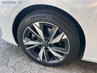 PEUGEOT 308 usata, con Servosterzo