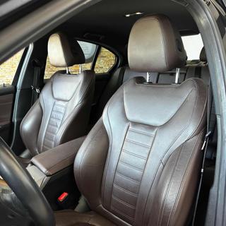 BMW 330 usata, con Controllo trazione