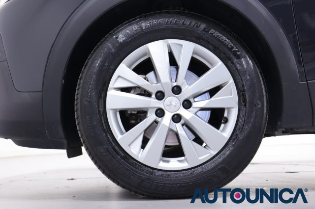 PEUGEOT 3008 usata, con Sistema di navigazione