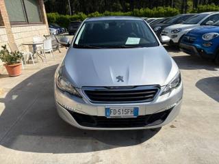 PEUGEOT 308 usata, con Airbag