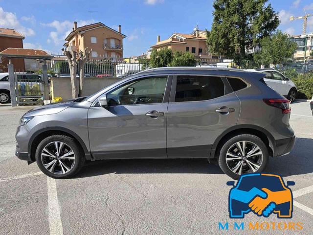 NISSAN Qashqai usata, con Autoradio