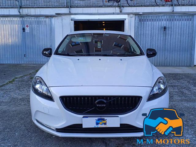 VOLVO V40 usata, con Airbag