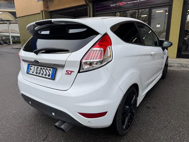 FORD Fiesta usata, con Climatizzatore