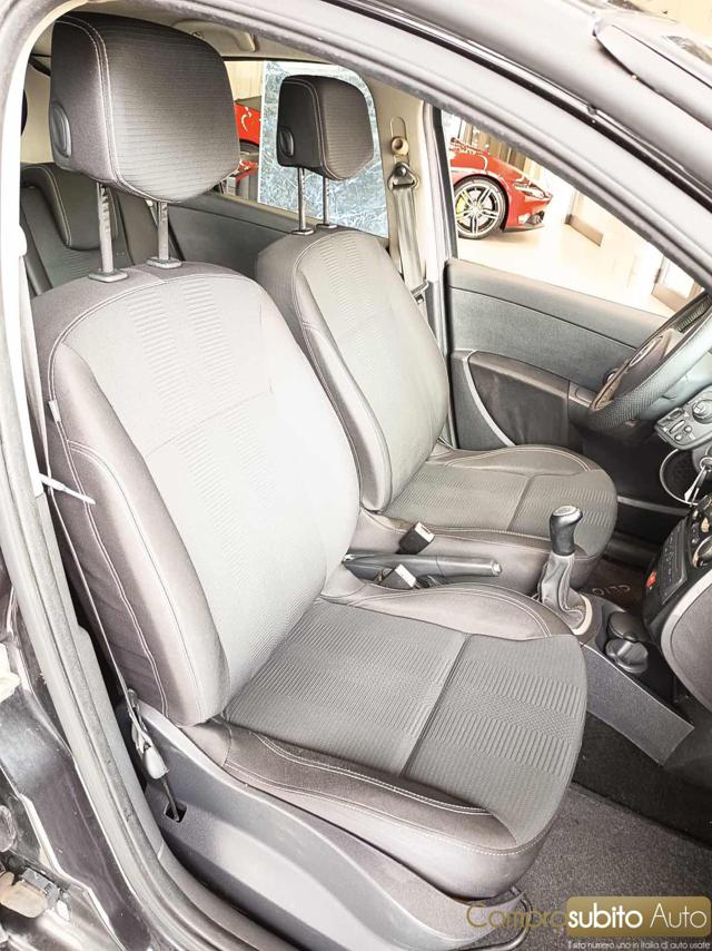 RENAULT Clio usata 17