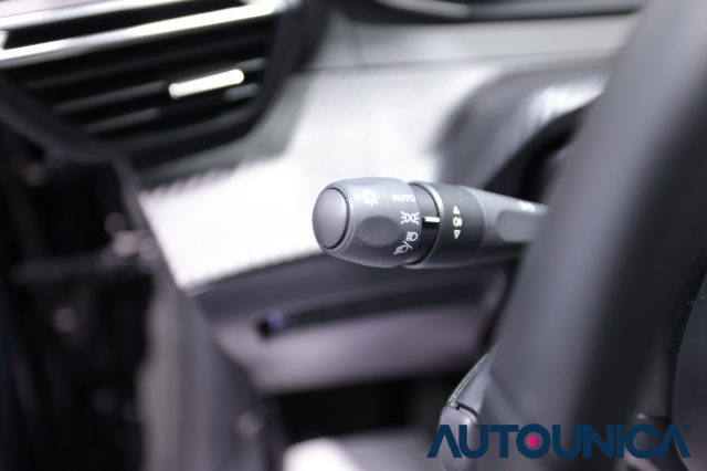 PEUGEOT 208 usata, con Chiusura centralizzata telecomandata