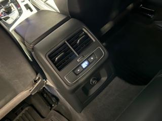 AUDI A4 usata, con Sedile posteriore sdoppiato