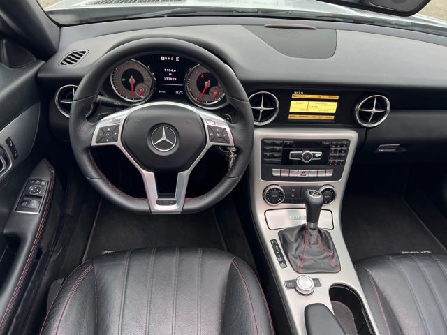 MERCEDES-BENZ SLK 200 usata, con Autoradio