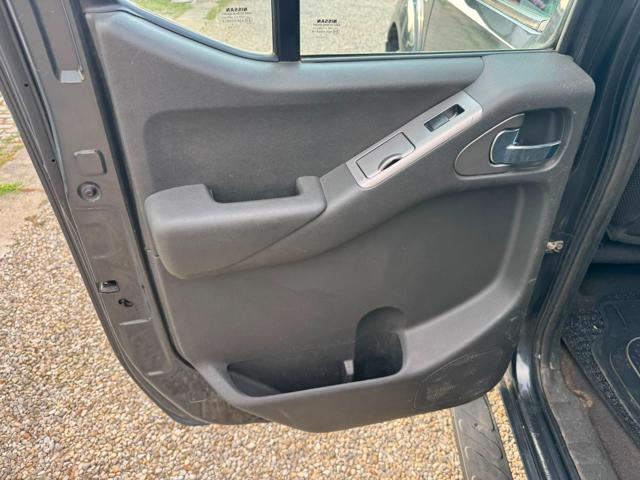 NISSAN Navara usata, con Lettore CD