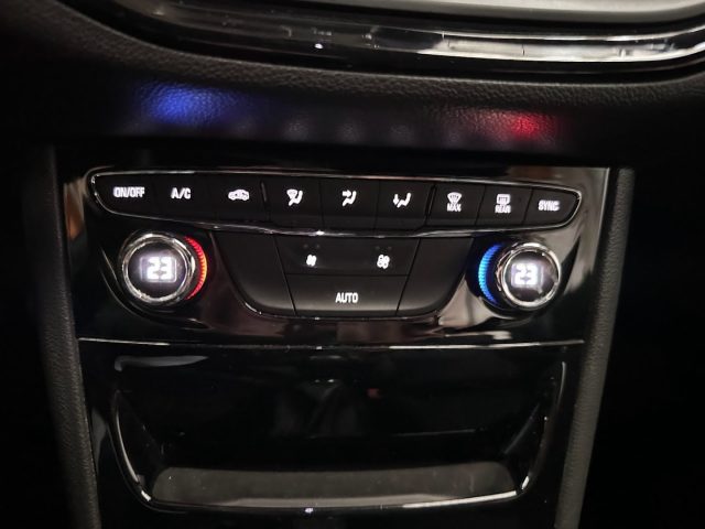 OPEL Astra usata, con USB